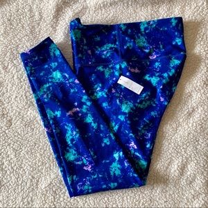 NWT Old Navy workout leggings, size Large